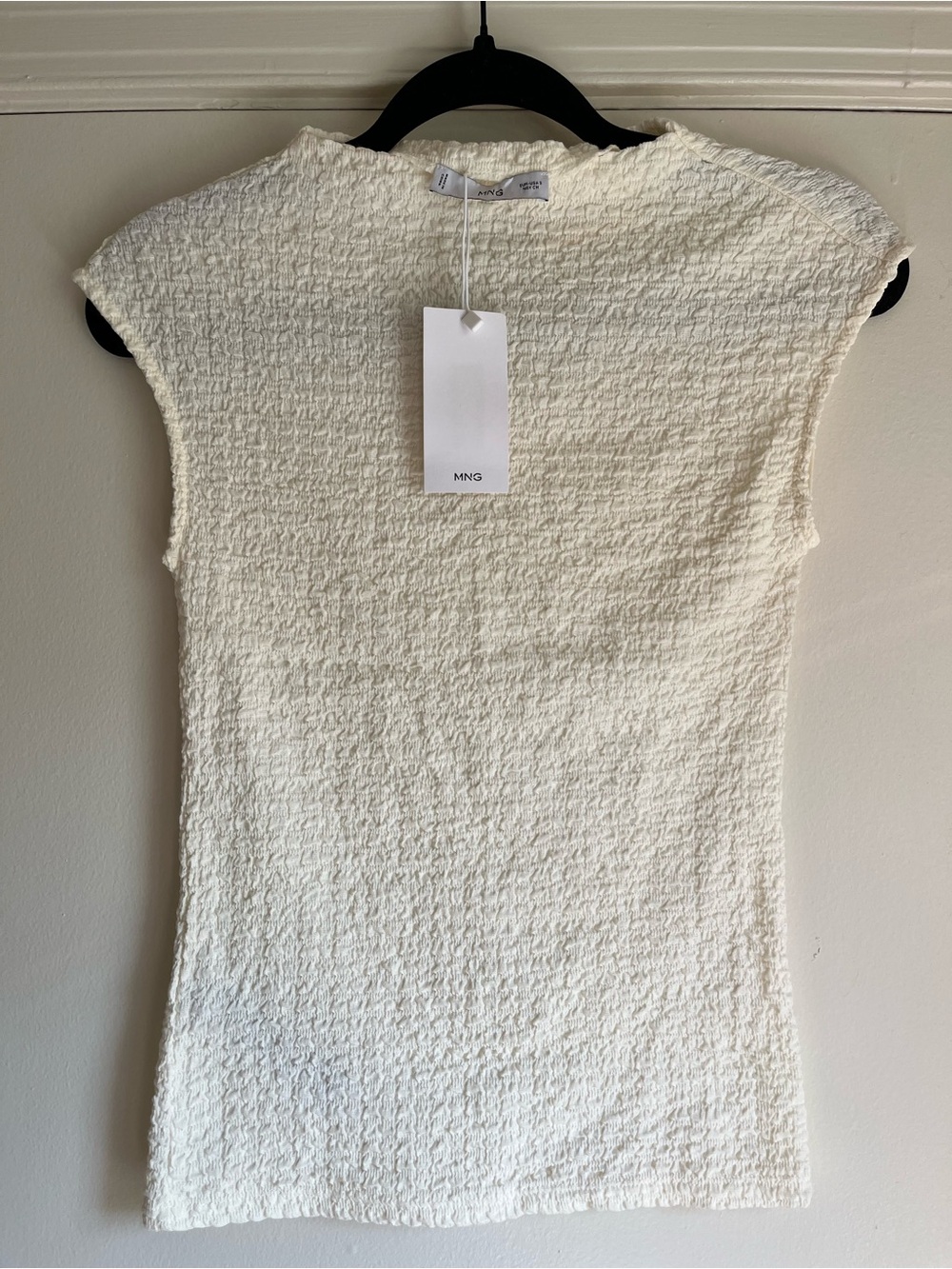 NWT MANGO MNG Cream Sleeveless Bubble Textured Tank